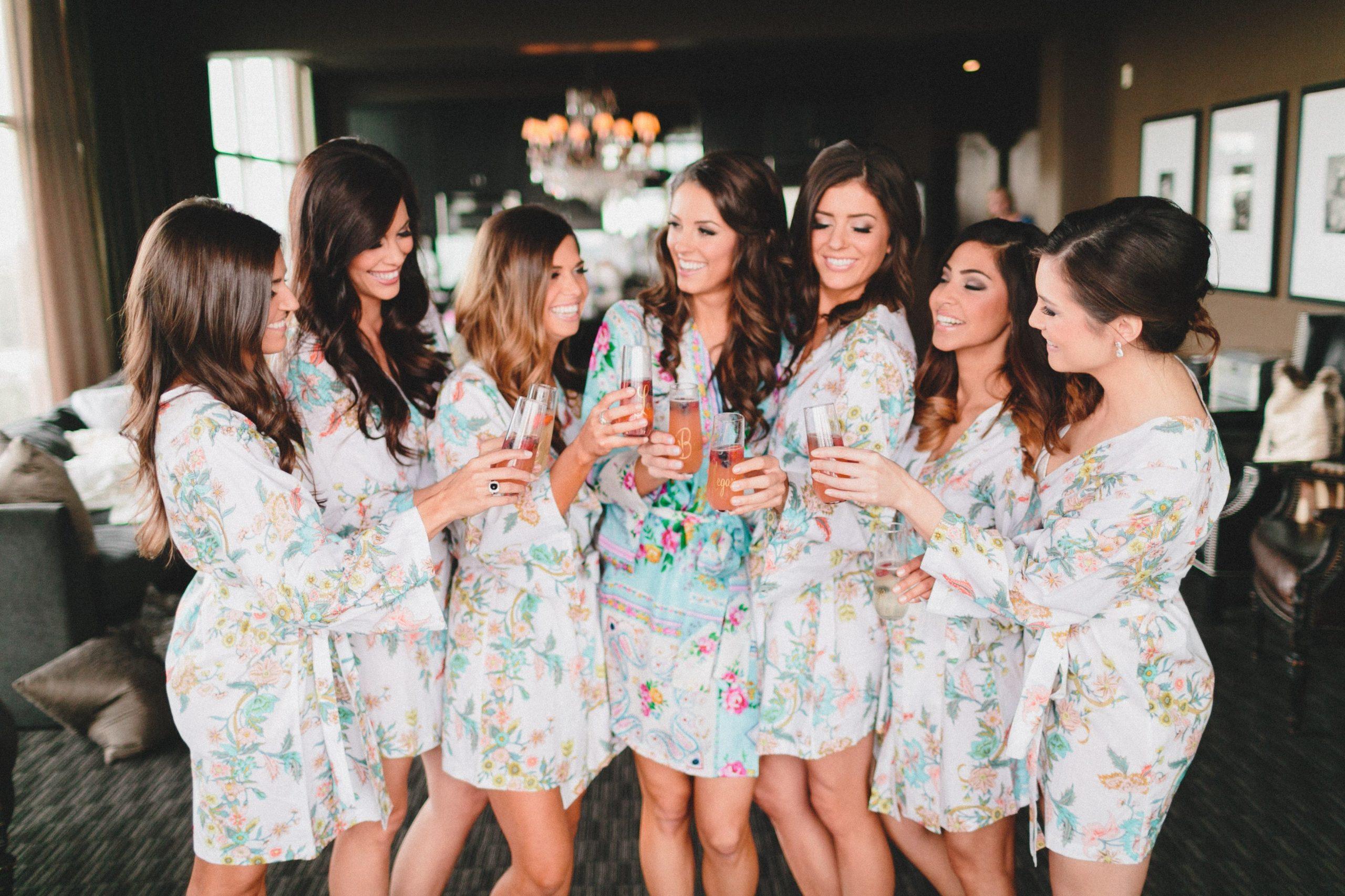 Creative Ways To Propose To Your Bridesmaids